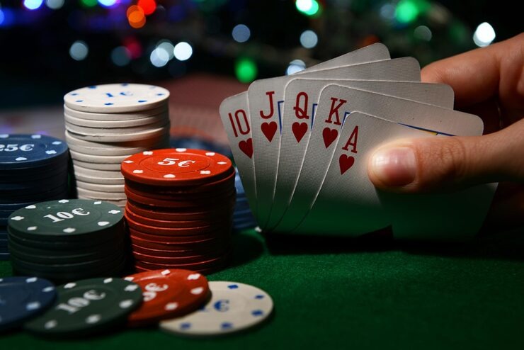 v19 প্ল্যাটফর্মের প্রধান ইন্টারফেস এবং গেম বিকল্পগুলি